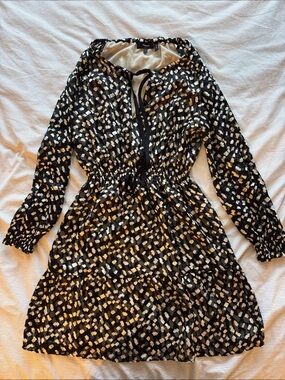 Theory Black & Cream Printed Long Sleeve Tie-Neck mini Dress